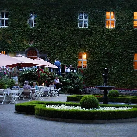 Отель Palac Staniszow