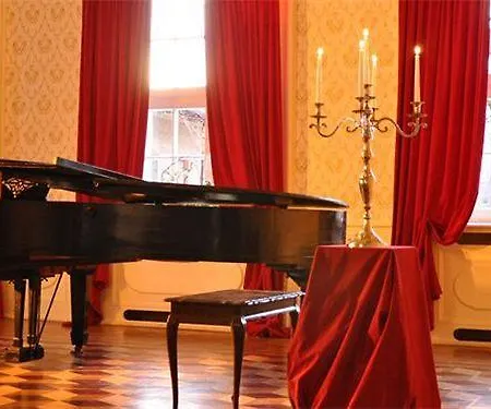 Palac Hotel 3*